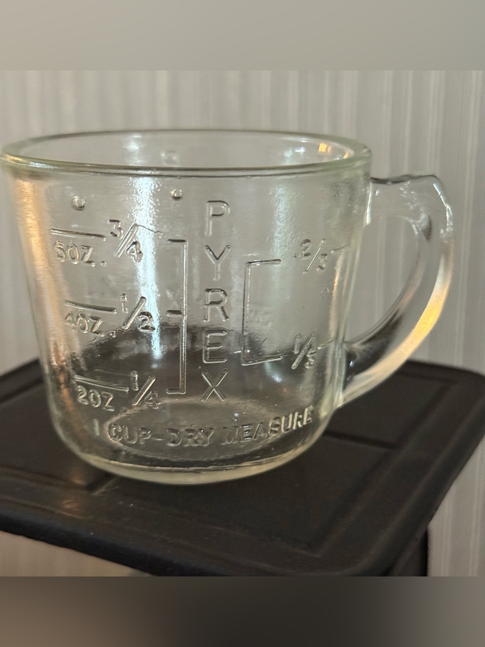 Vintage Pyrex Glass Measuring Cup with Handle - Decorative Item